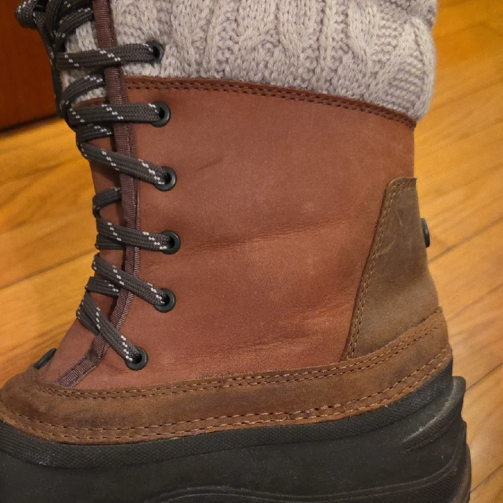 The North Face Shellista Brown and Cream Insulated Winter Rain Boots